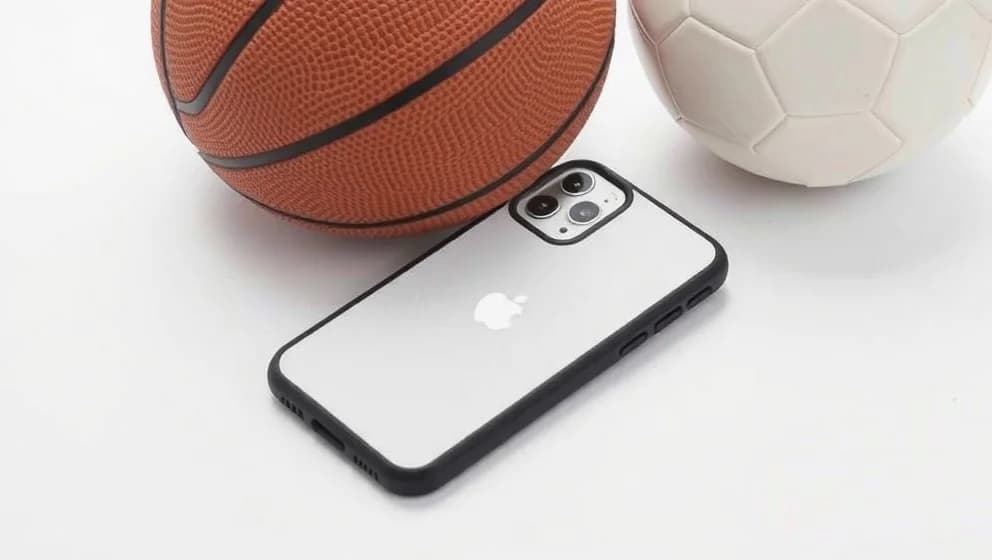 iPhone 11 Pro skal som håller telefonen säker